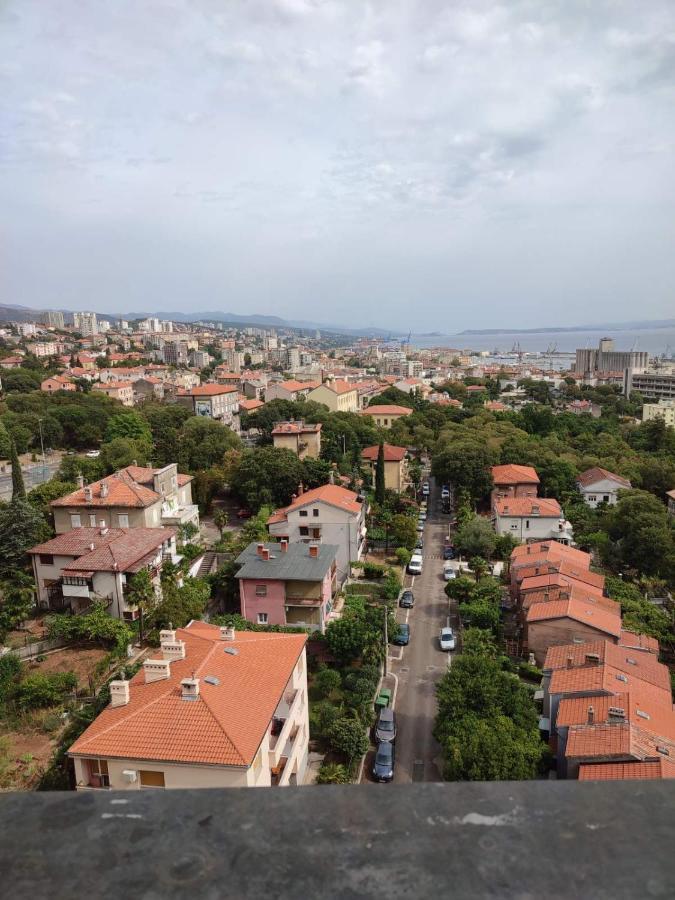 Apartment Bella Rijeka Exterior photo
